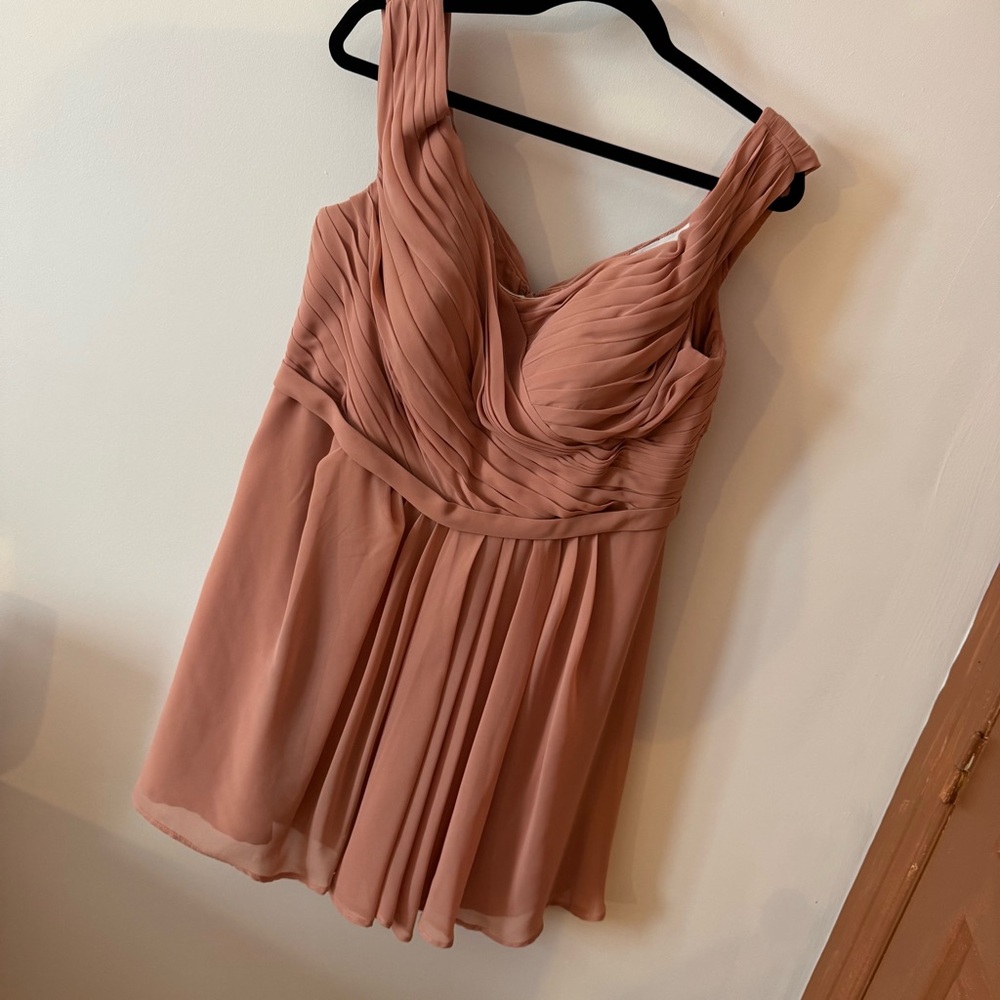 Short pink Azazie Pleated Dress
